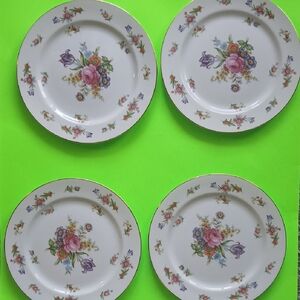 Floral Porcelain Dinner Plates - Set of 4